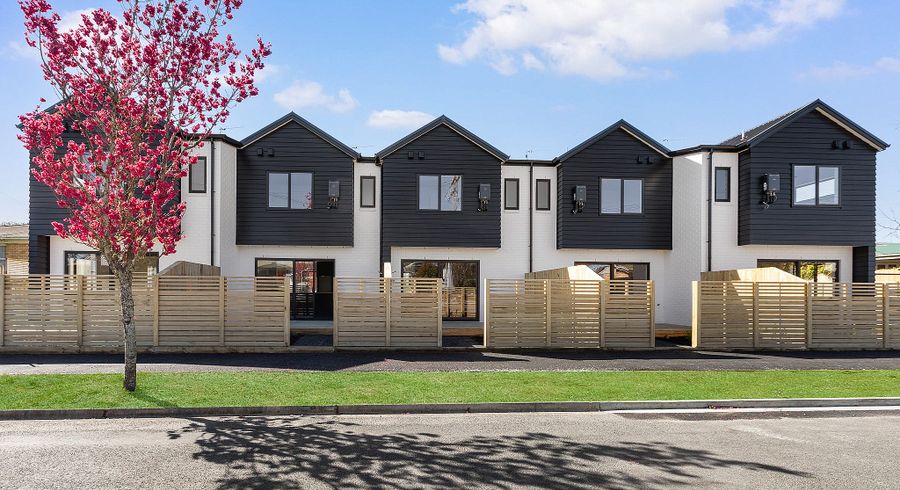  at 4/6 Fend Street, Chartwell, Hamilton, Waikato