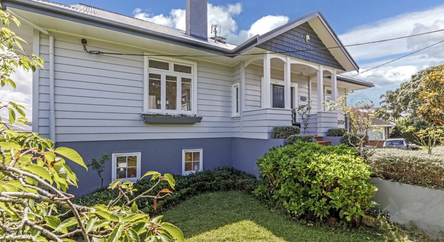  at 1/41 East Coast Road, Milford, North Shore City, Auckland