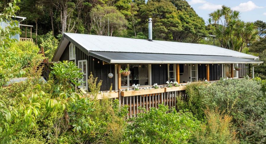  at 198 Scenic Drive, Titirangi, Waitakere City, Auckland