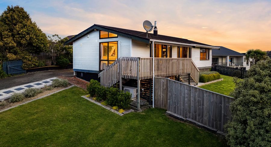  at 80 Mercury Way, Whitby, Porirua, Wellington