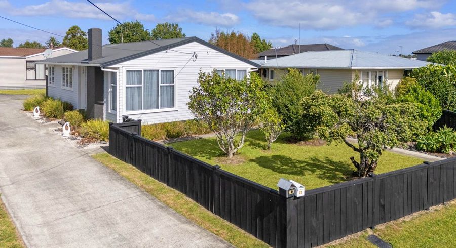  at 22 Kirrie Avenue, Te Atatu South, Waitakere City, Auckland