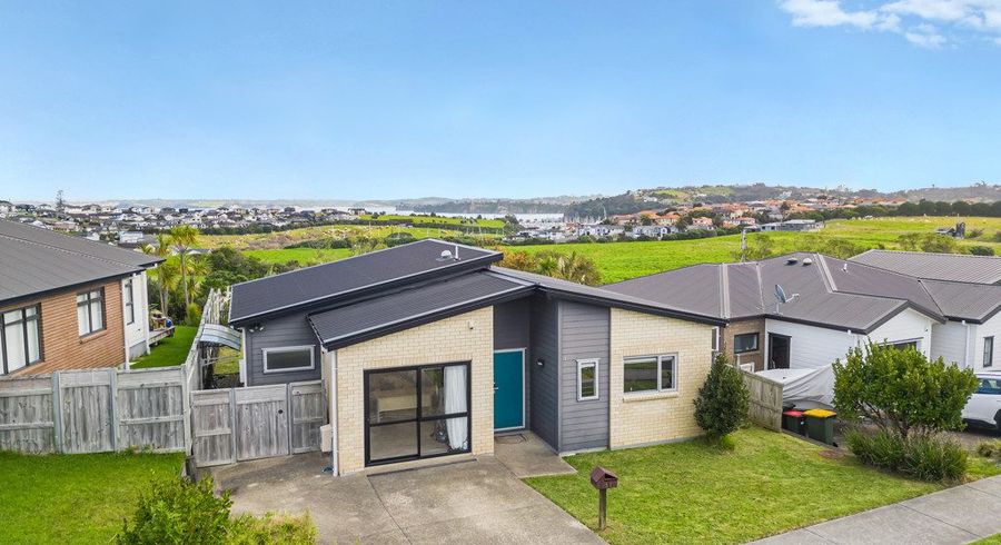  at 51 Cape Cod Drive, Gulf Harbour, Rodney, Auckland