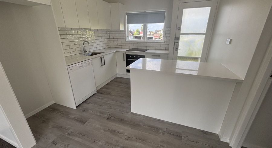  at 2/58 Rimu Street, New Lynn, Waitakere City, Auckland