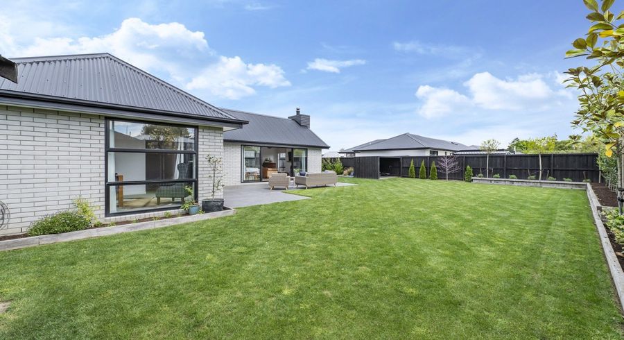  at 17 Newbrook Terrace, Darfield, Darfield