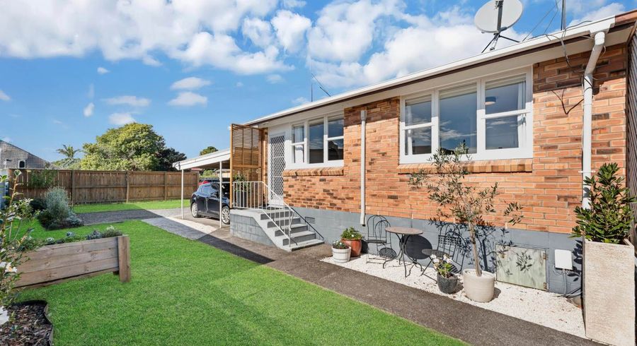  at 1/60 Michaels Avenue, Ellerslie, Auckland City, Auckland
