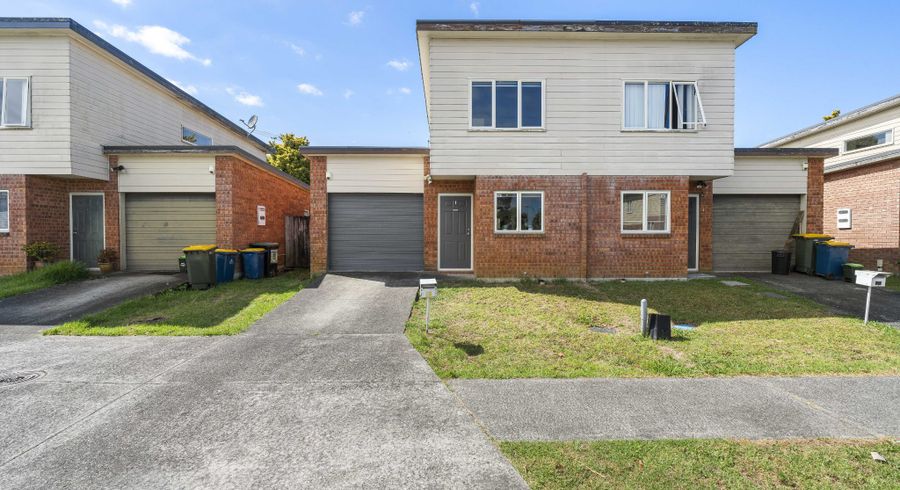  at 12 Brashier Circle, Sunnyvale, Waitakere City, Auckland
