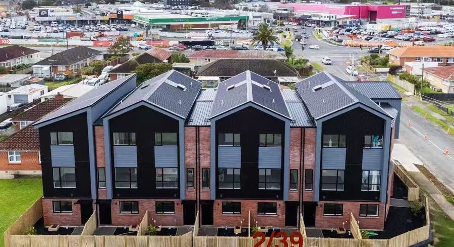  at 2/39 Dale cre, Pakuranga, Manukau City, Auckland