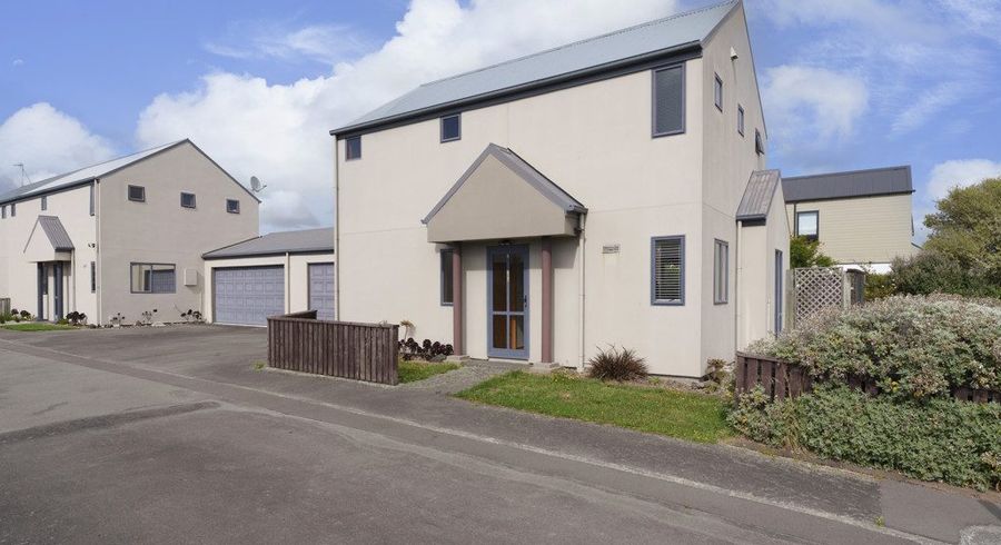  at 1/106 Ruskin Street, Addington, Christchurch City, Canterbury