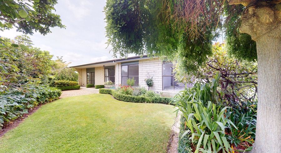 at 13 Glassey Drive, Allenton, Ashburton