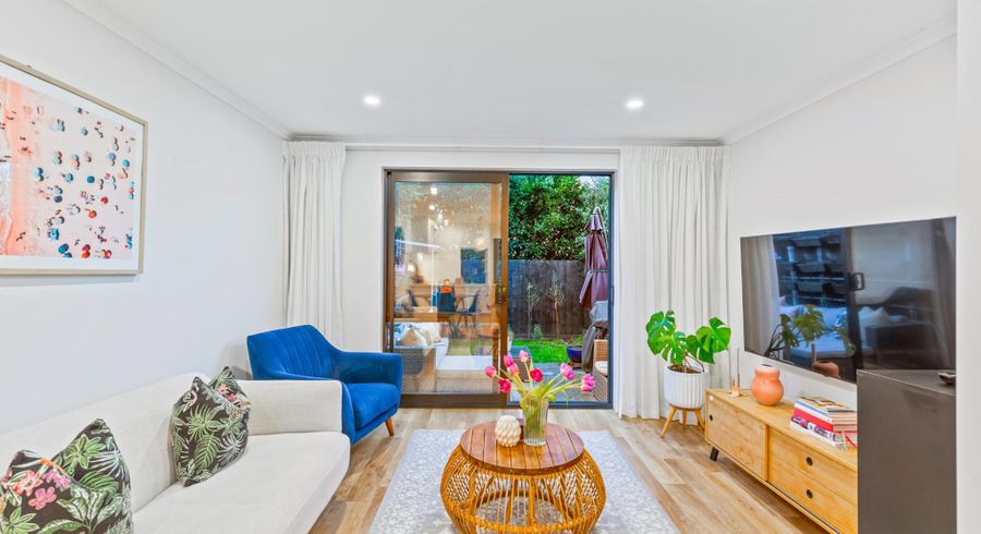 at 32 Wharara Lane, Massey, Waitakere City, Auckland