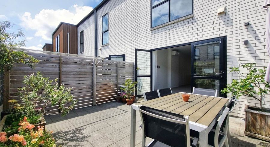  at 102 Mangahoe Road, Mount Wellington, Auckland