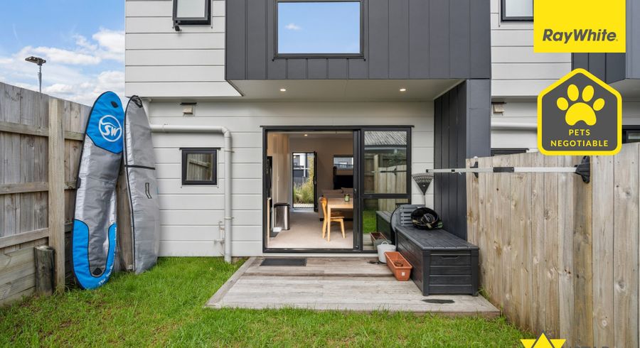  at 4/26 Toru Street, Te Atatu Peninsula, Waitakere City, Auckland