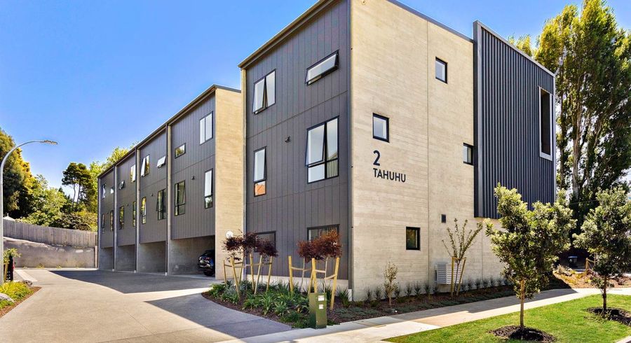  at 8/2 Tahuhu Road, Mount Wellington, Auckland City, Auckland