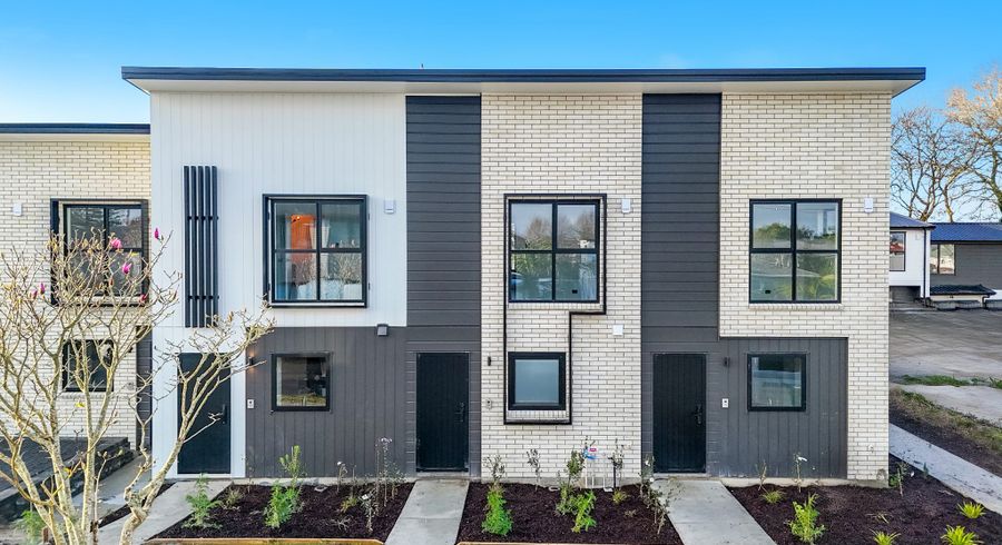  at 2 / 6-8 Wilmshurst Ave, Papatoetoe, Manukau City, Auckland