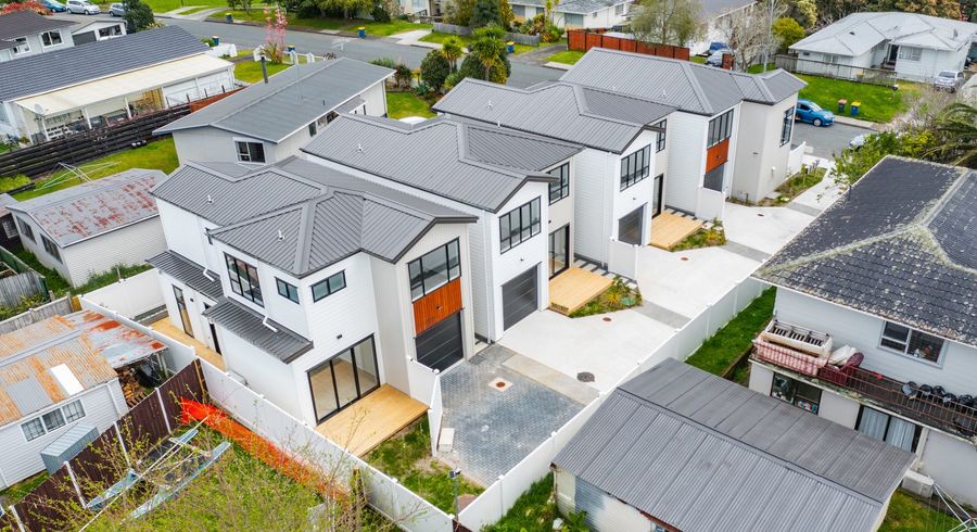  at 40 Allington Road, Massey, Waitakere City, Auckland