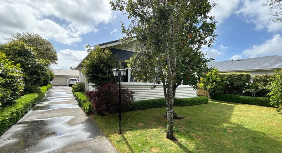  at 38 Alpha Avenue, Strowan, Christchurch City, Canterbury