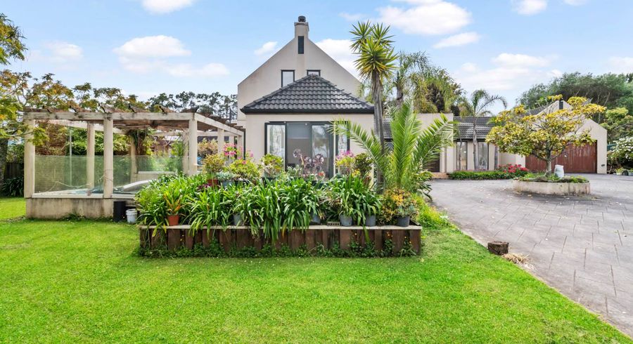  at 28 Burnaston Court, Dannemora, Auckland