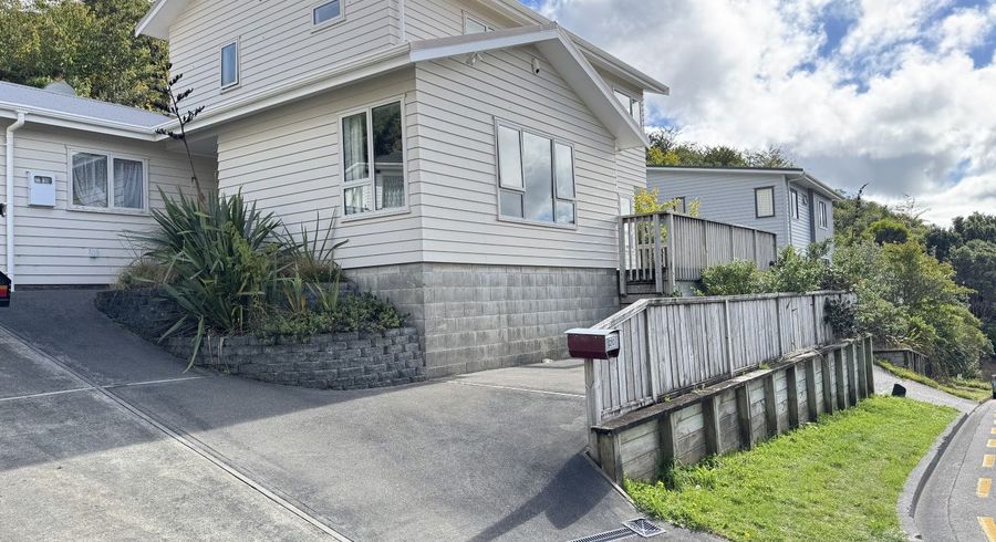  at 20 Chastudon Place, Tawa, Wellington, Wellington