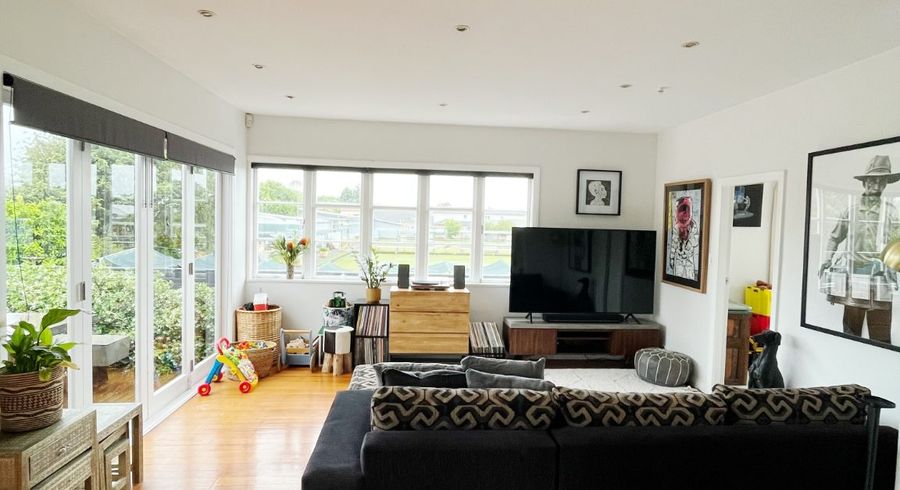  at 66 Kiwitea Street, Sandringham, Auckland City, Auckland