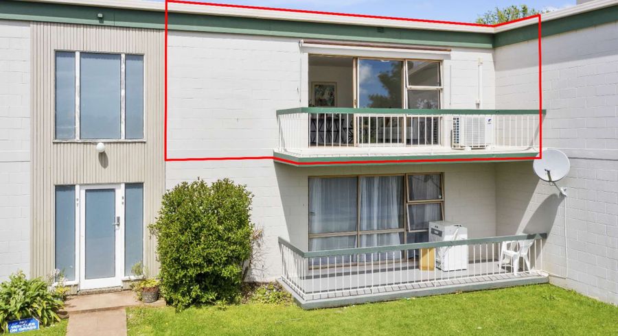  at 8/7 Inverary Avenue, Epsom, Auckland