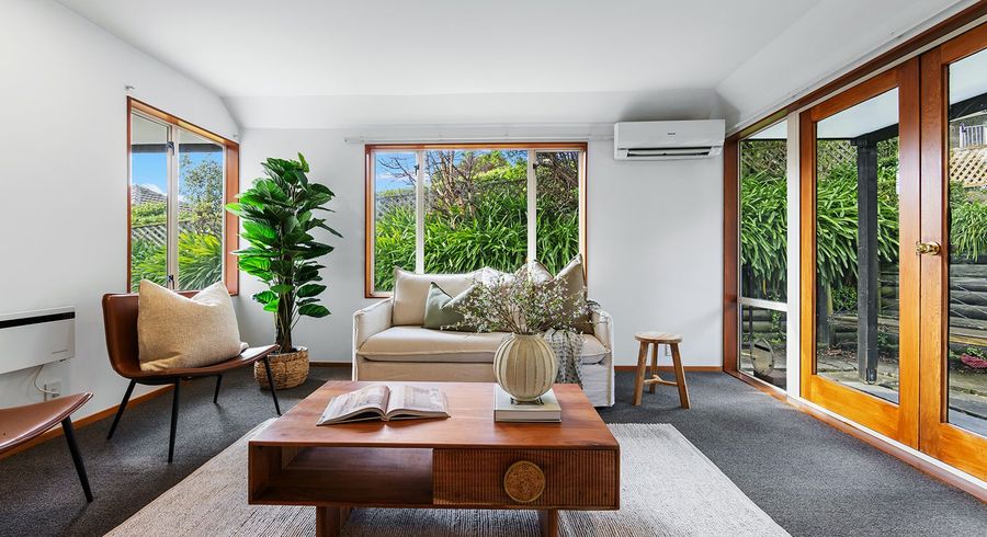  at 2/118 Centaurus Road, Huntsbury, Christchurch City, Canterbury