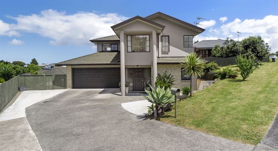 at 6 Fairchild Avenue, Goodwood Heights, Auckland