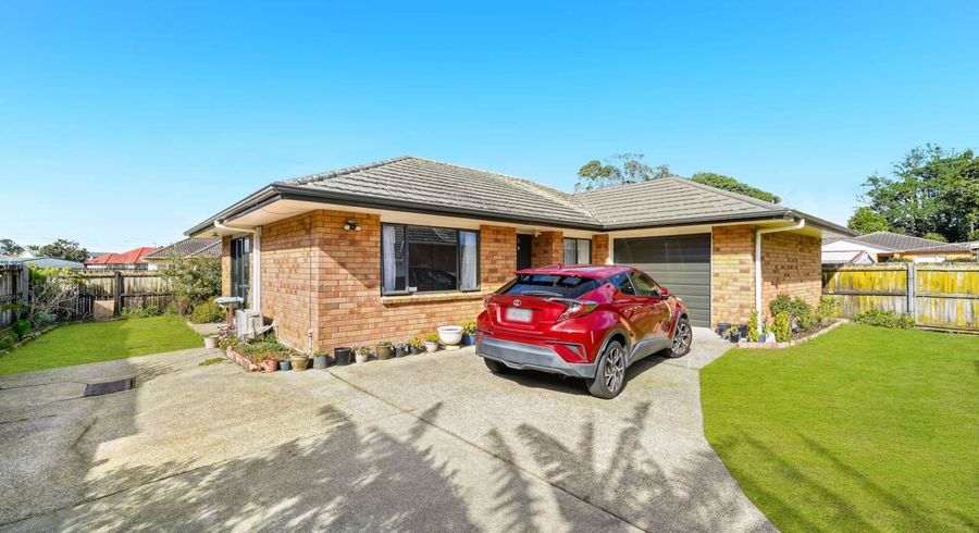  at 2/112 Gray Avenue, Papatoetoe, Manukau City, Auckland