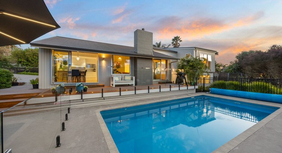  at 22 Sunnyhill Crescent, Sunnyhills, Manukau City, Auckland