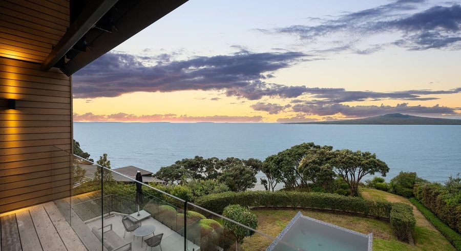  at 24 Seacliffe Avenue, Belmont, North Shore City, Auckland