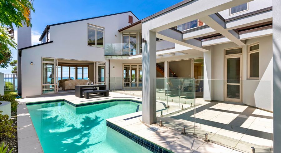  at 32 Cliff Road, Torbay, North Shore City, Auckland