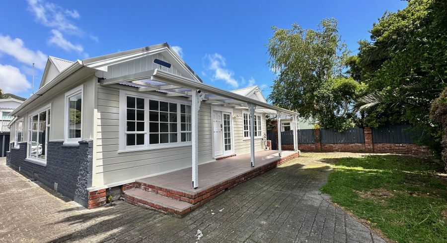  at 172 Naenae Road, Naenae, Lower Hutt
