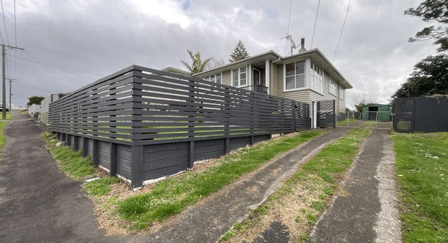  at 29 Endeavour Street, Marfell, New Plymouth