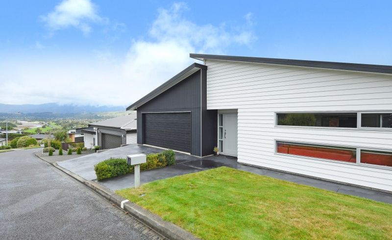  at 21 Cosgrove Rise, Riverstone Terraces, Upper Hutt