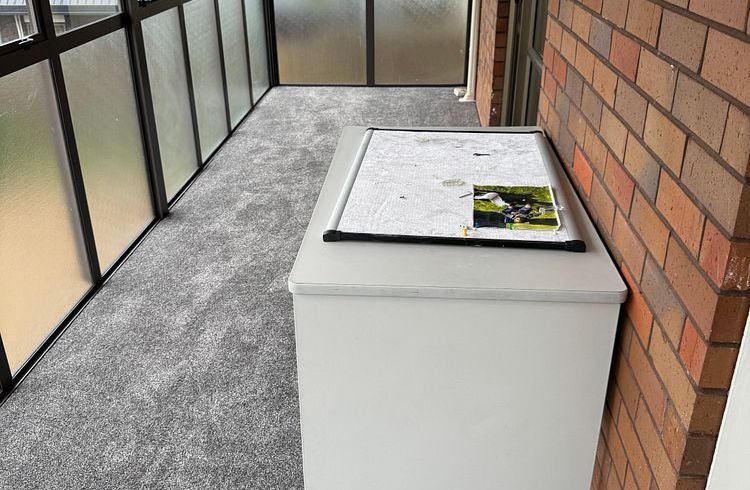  at 2/6 Raddock Place, Farm Cove, Manukau City, Auckland