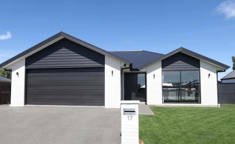  at 17 Roxburgh Place, Tinwald, Ashburton