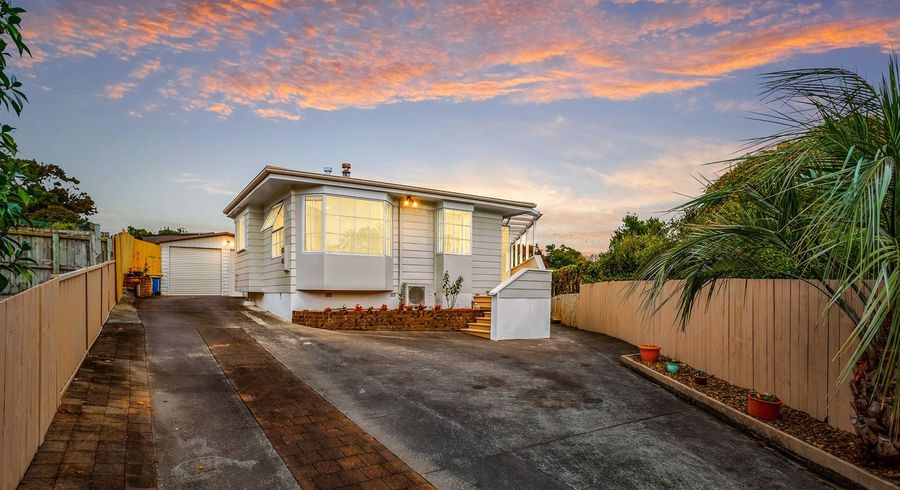  at 1 Edgewood Way, Henderson, Auckland