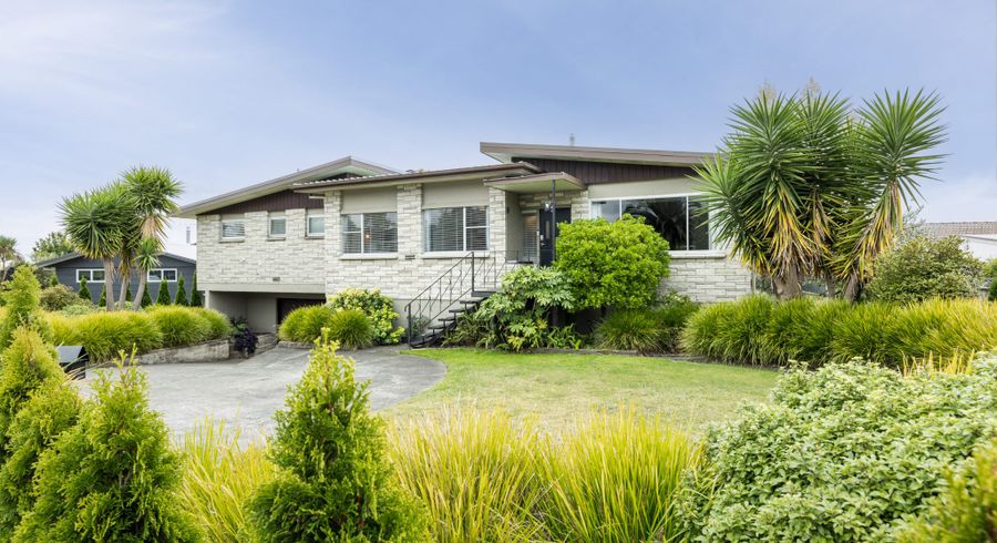  at 1 Ashford Place, Havelock North