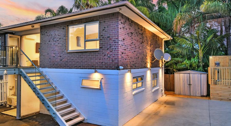  at 5/5 Lyon Avenue, St Lukes, Auckland