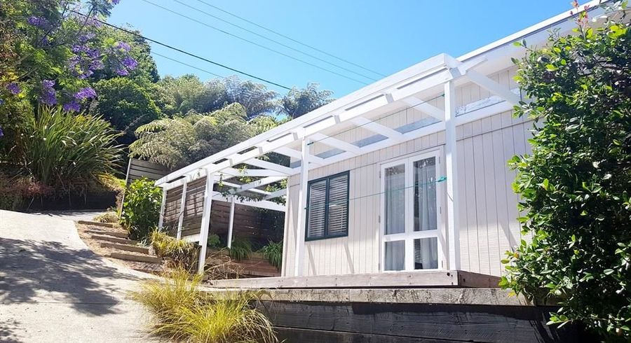  at Onetangi, Waiheke Island, Auckland