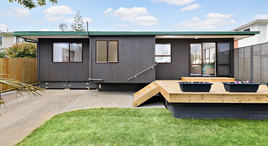  at 41A Dundale Avenue, Blockhouse Bay, Auckland