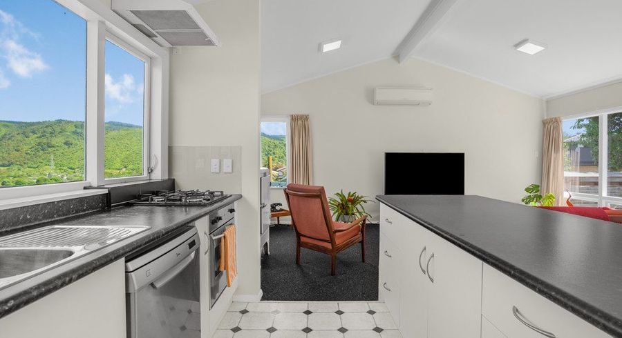  at 19 Vista Crescent, Brown Owl, Upper Hutt, Wellington