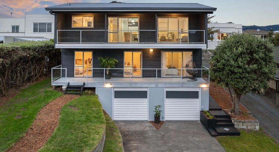  at 16 Manly Street, Paraparaumu Beach, Kapiti Coast, Wellington