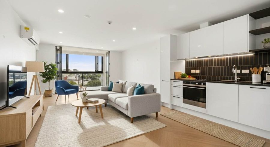  at 402/82 Jellicoe Road, Panmure, Auckland City, Auckland