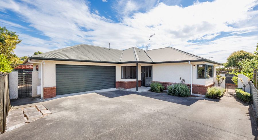  at 12 Franklin Avenue, Hokowhitu, Palmerston North