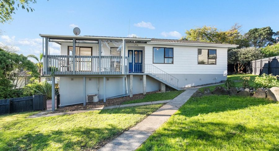  at 10 Rena place, West Harbour, Waitakere City, Auckland