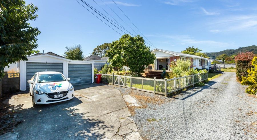  at F1 and F2 10 Hildreth Street, Trentham, Upper Hutt, Wellington