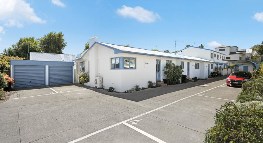  at 2/120 Macfarlane Street, Hamilton East, Hamilton, Waikato