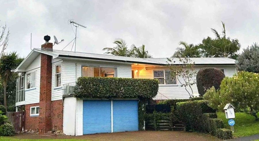  at 36 Riverhills Ave, Pakuranga Heights, Manukau City, Auckland