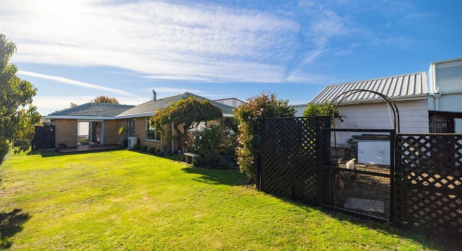  at 24 Takaro Avenue, Sockburn, Christchurch