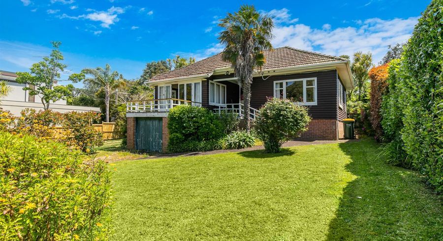  at 45 Rock Isle Road, Torbay, Auckland